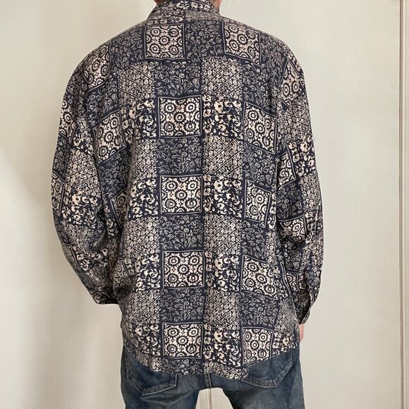 Vintage Chiamare Silk Shirt Men's Large Blue White Abstract Print 80s Relaxed - Picture 5 of 6